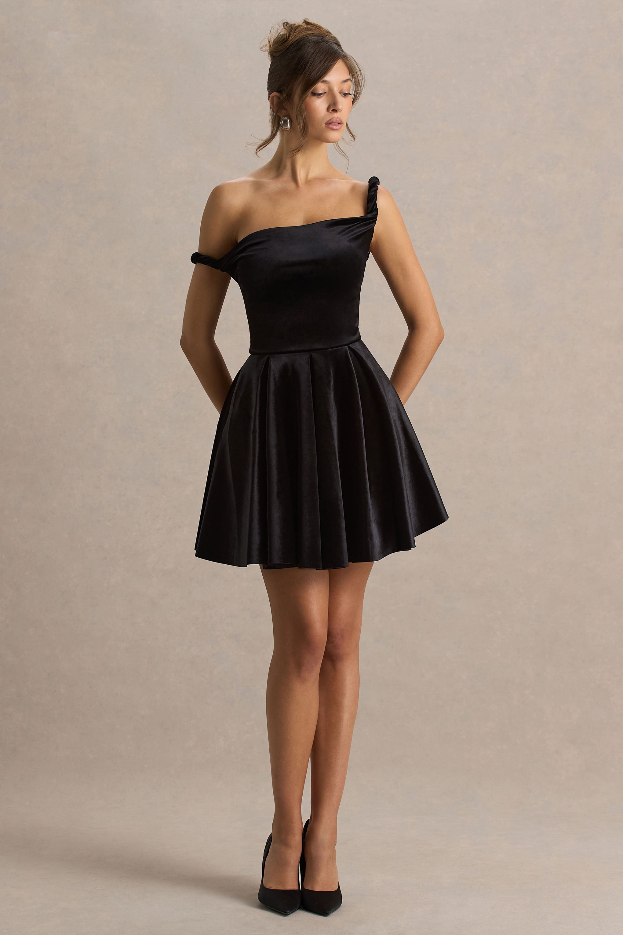 Leticia | Black Asymmetric-Neck Velvet Mini Dress With Twist-Sleeve